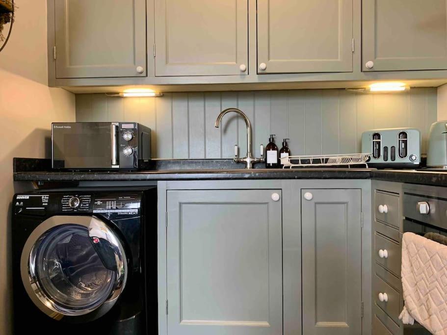 The Nest, Central Ludlow One Bed Apartment Экстерьер фото